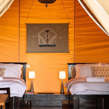Готель Mia Glamping Orissaare Екстер'єр фото