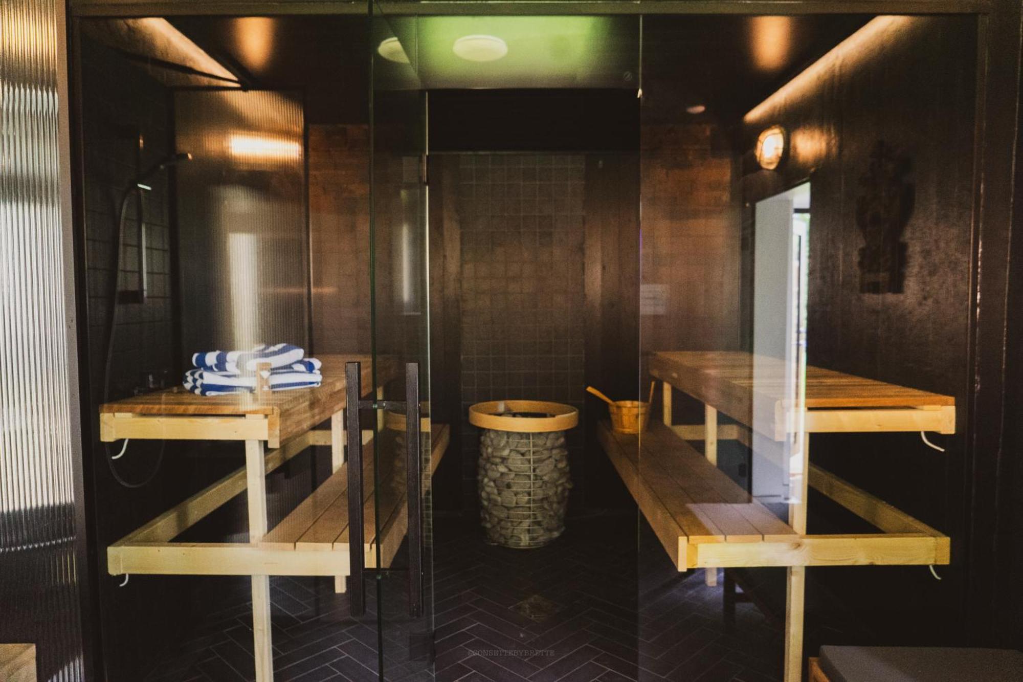 Готель Mia Glamping Orissaare Екстер'єр фото