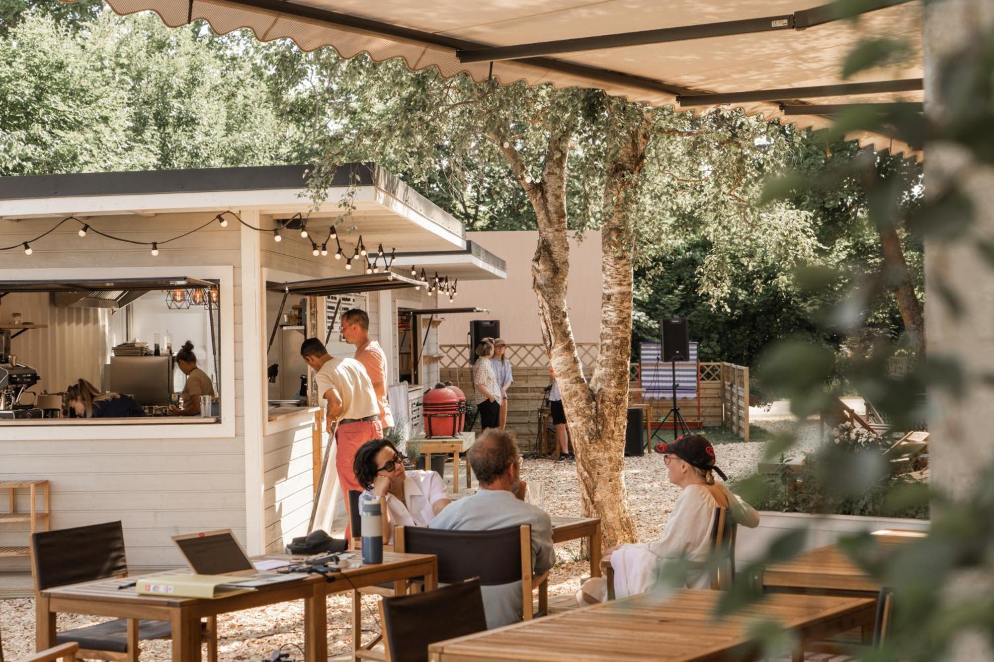 Готель Mia Glamping Orissaare Екстер'єр фото